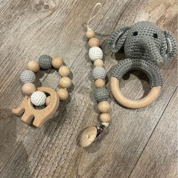 Rabbit Baby rattle set - brand new with tags - Picture 4 of 4